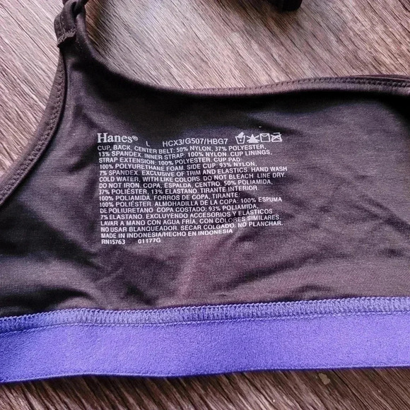 Hanes Comfort Sports Bra - Picture 3 of 3